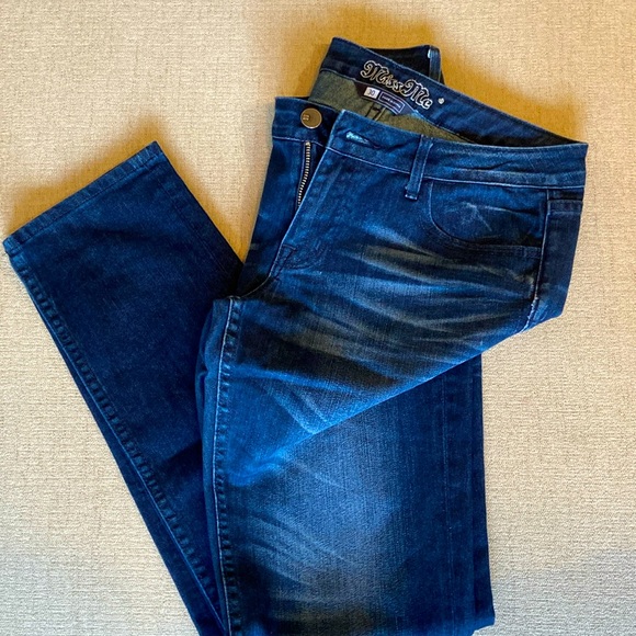 Ladies size 30 Miss Me jeans in excellent condition. - Picture 1 of 10